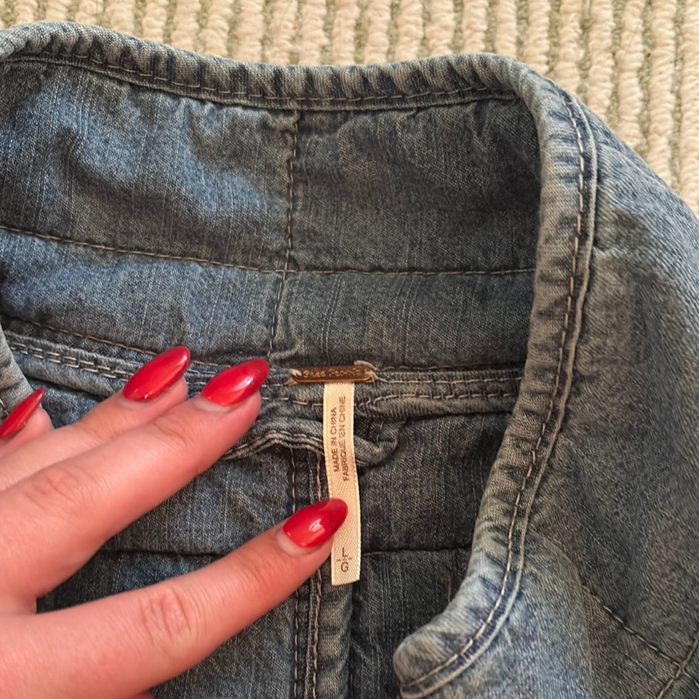 Free People Quilted Denim Blue Jean Jacket with Navy Trim - Picture 5 of 7